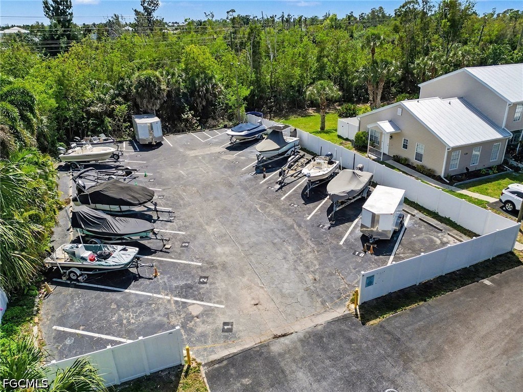 2 Bed Waterfront Home for Sale in Fort Myers, photo 33