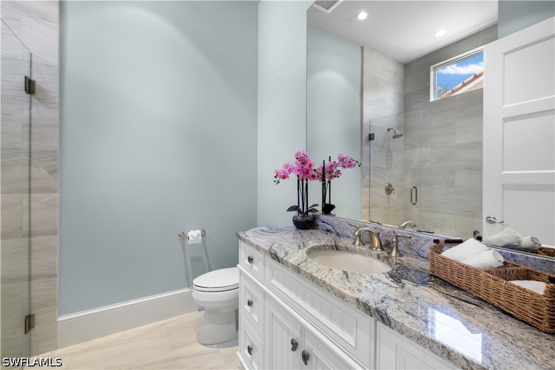 3 Bed Pool Home for Sale in Park Shore, photo 33