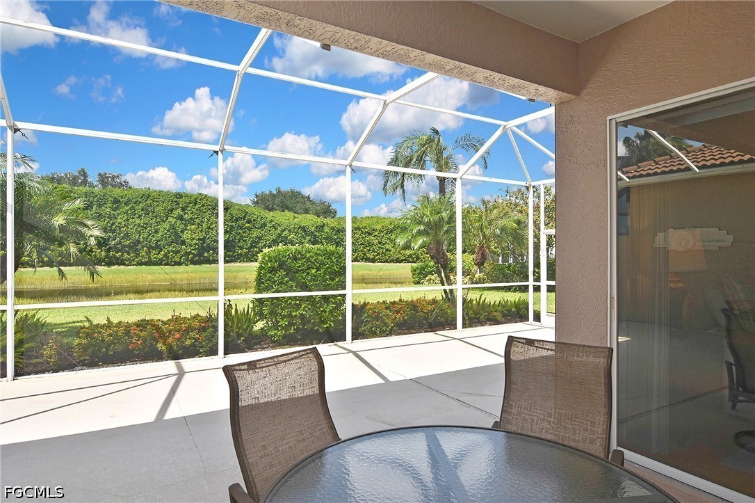 2 Bed Waterfront Home for Sale in Lakemont, photo 33