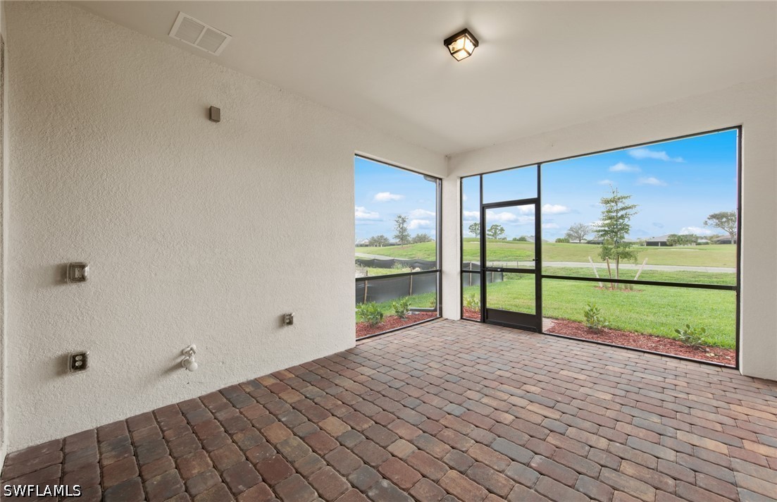 3 Bed Waterfront Home for Sale in Country Club, photo 33