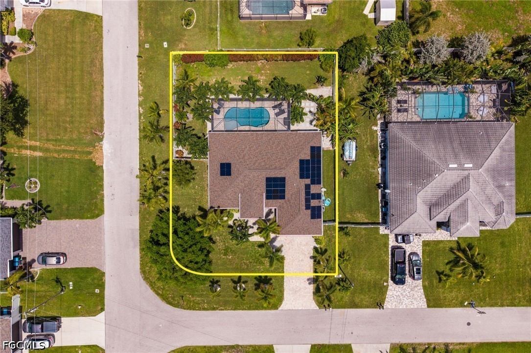 3 Bed Pool Home for Sale in Cape Coral, photo 33