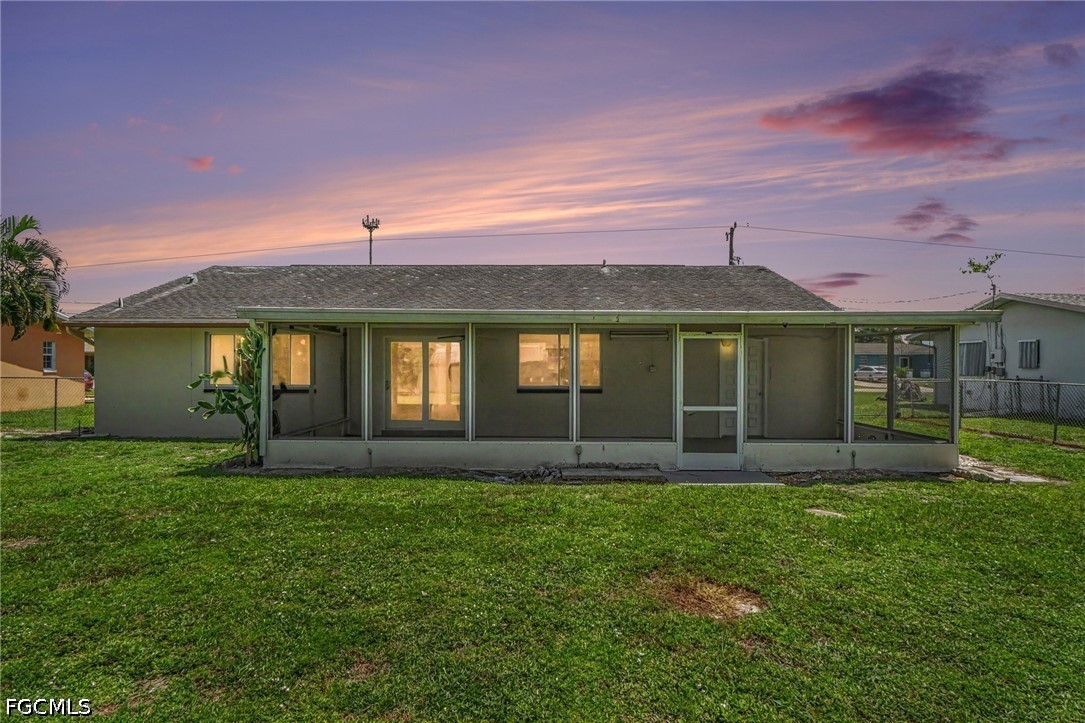 2 Bed SingleFamilyResidence for Sale in Cape Coral, photo 33