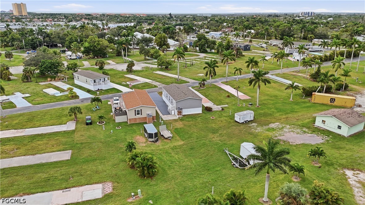 3 Bed ManufacturedHome for Sale in Fort Myers, photo 33