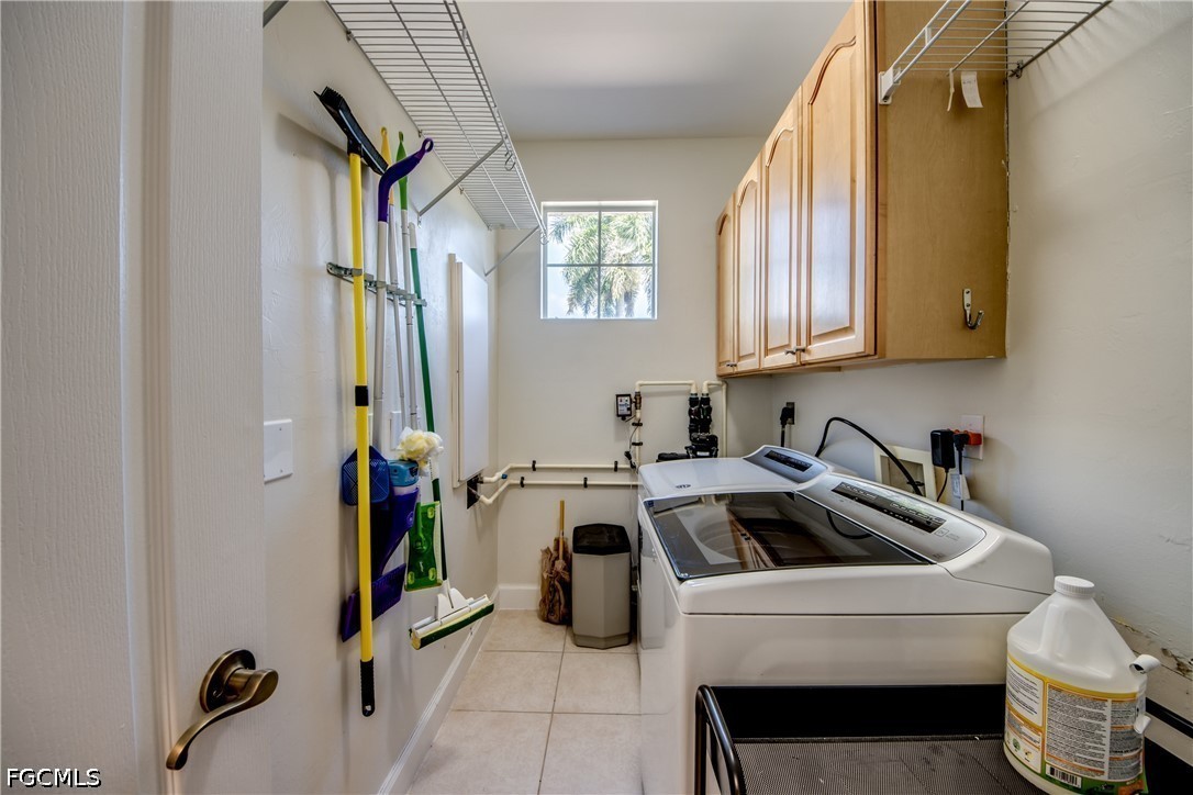 3 Bed Condominium for Sale in Harbour Landings, photo 33