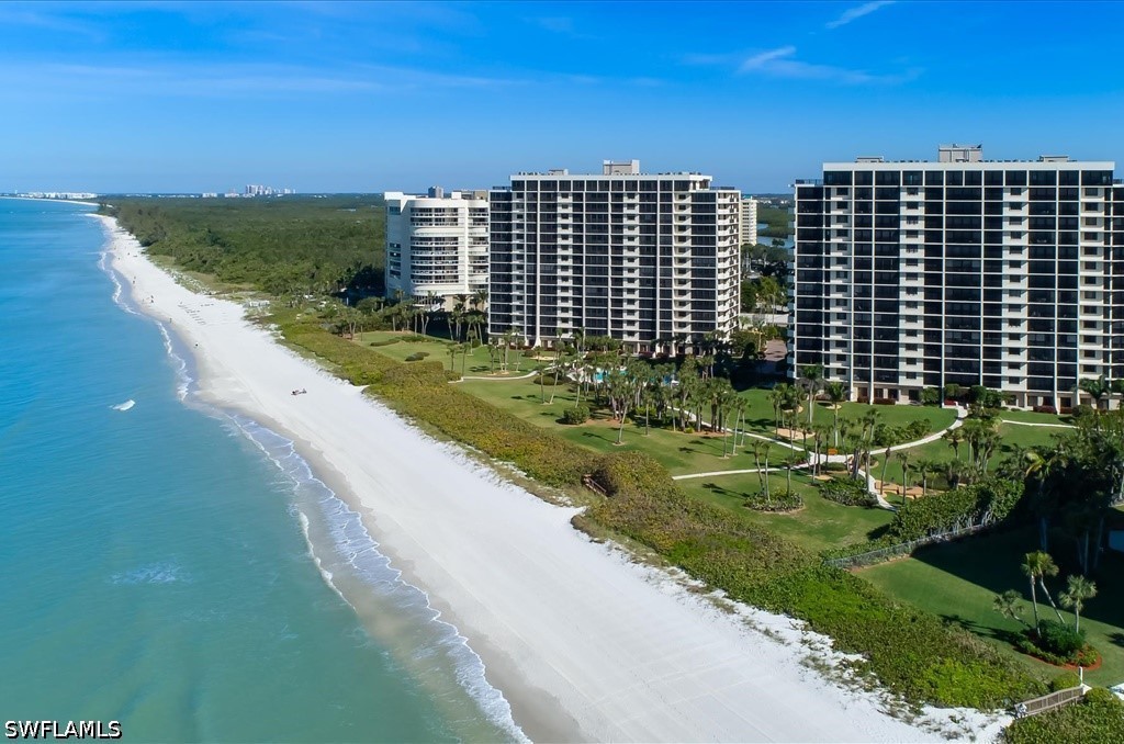 2 Bed Waterfront Home for Sale in Naples, photo 33
