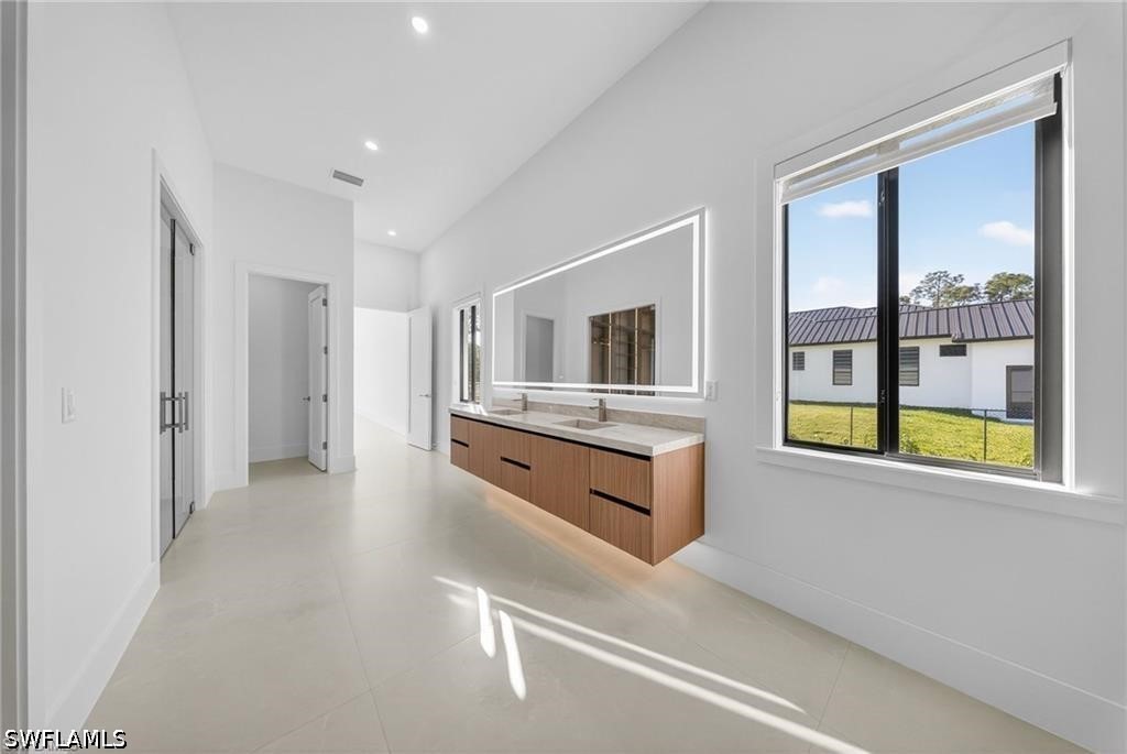 5 Bed Pool Home for Sale in Naples, photo 33