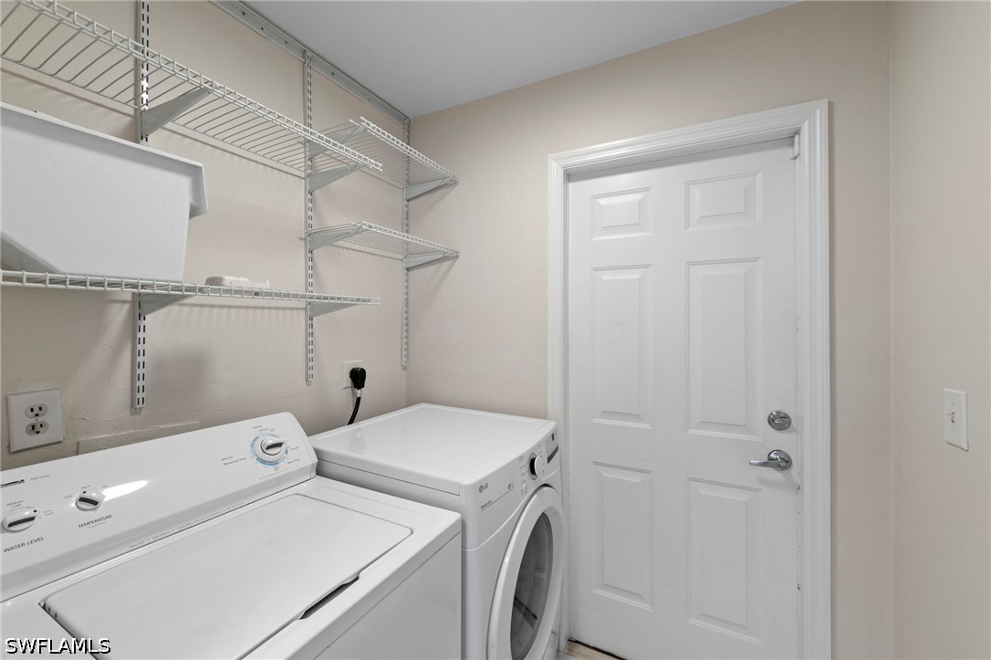 3 Bed SingleFamilyResidence for Sale in Cape Coral, photo 33