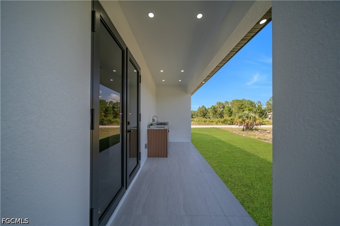 4 Bed SingleFamilyResidence for Sale in Lehigh Acres, photo 33