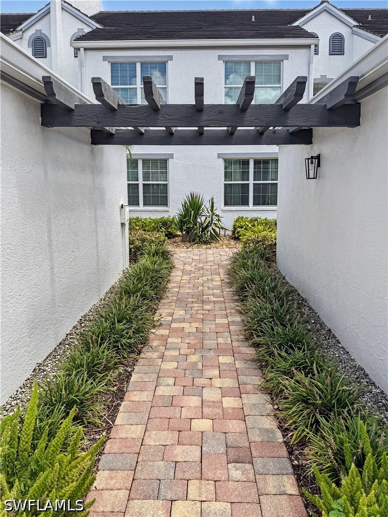 2 Bed Condominium for Sale in Naples, photo 33