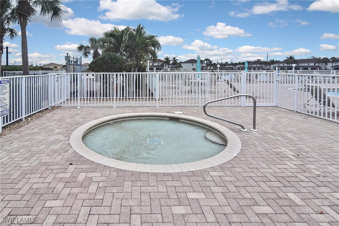 2 Bed Townhouse for Sale in Olympia Pointe, FL, $174,900 — photo 34
