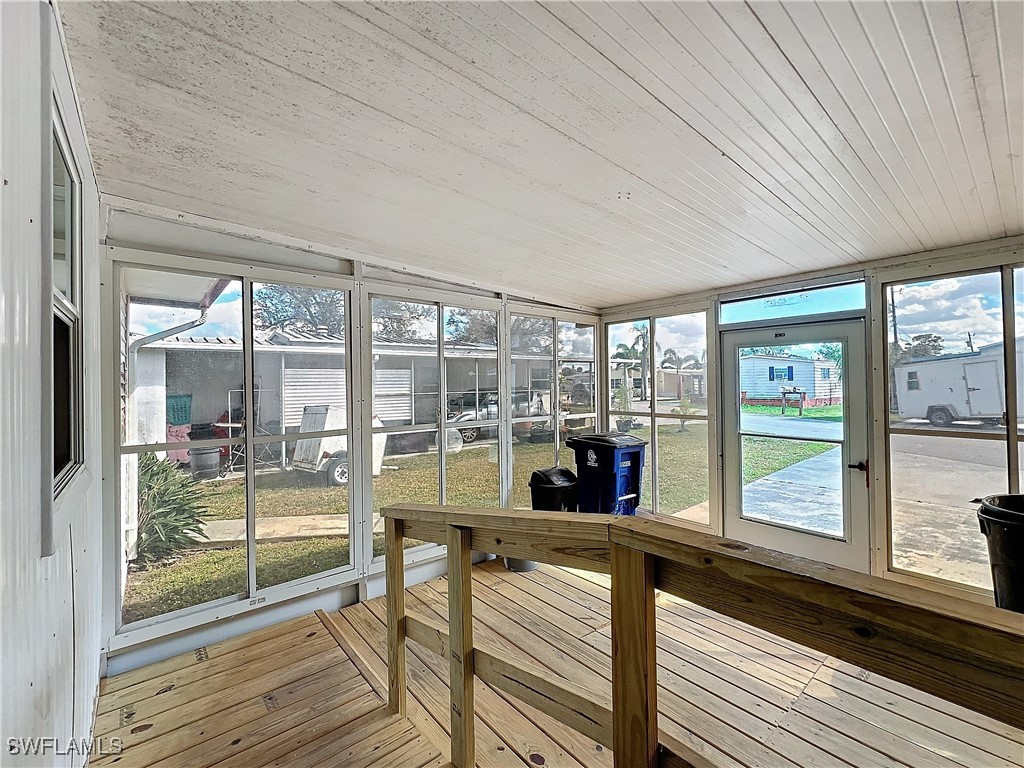 2 Bed ManufacturedHome for Sale in Mobile Manor, FL, $75,000 — photo 34