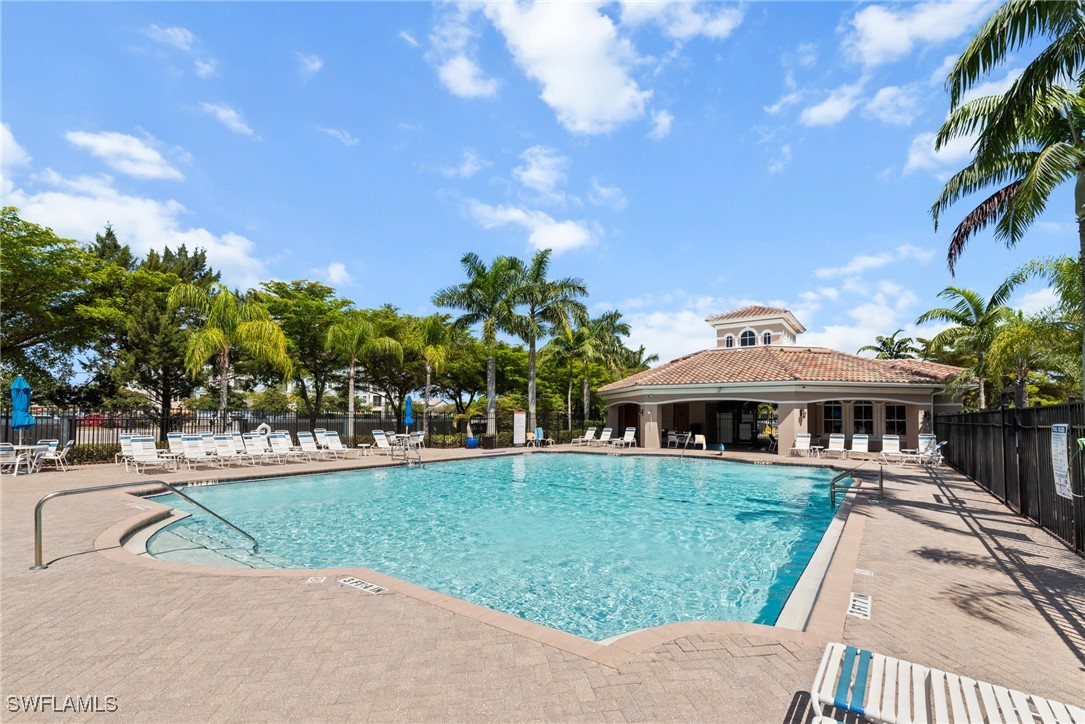 3 Bed Townhouse for Sale in Colonnade At Forum, FL, $305,000 — photo 34