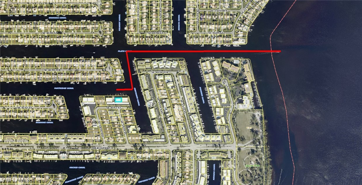 2 Bed Waterfront Home for Sale in Cape Coral, FL, $175,000 — photo 34
