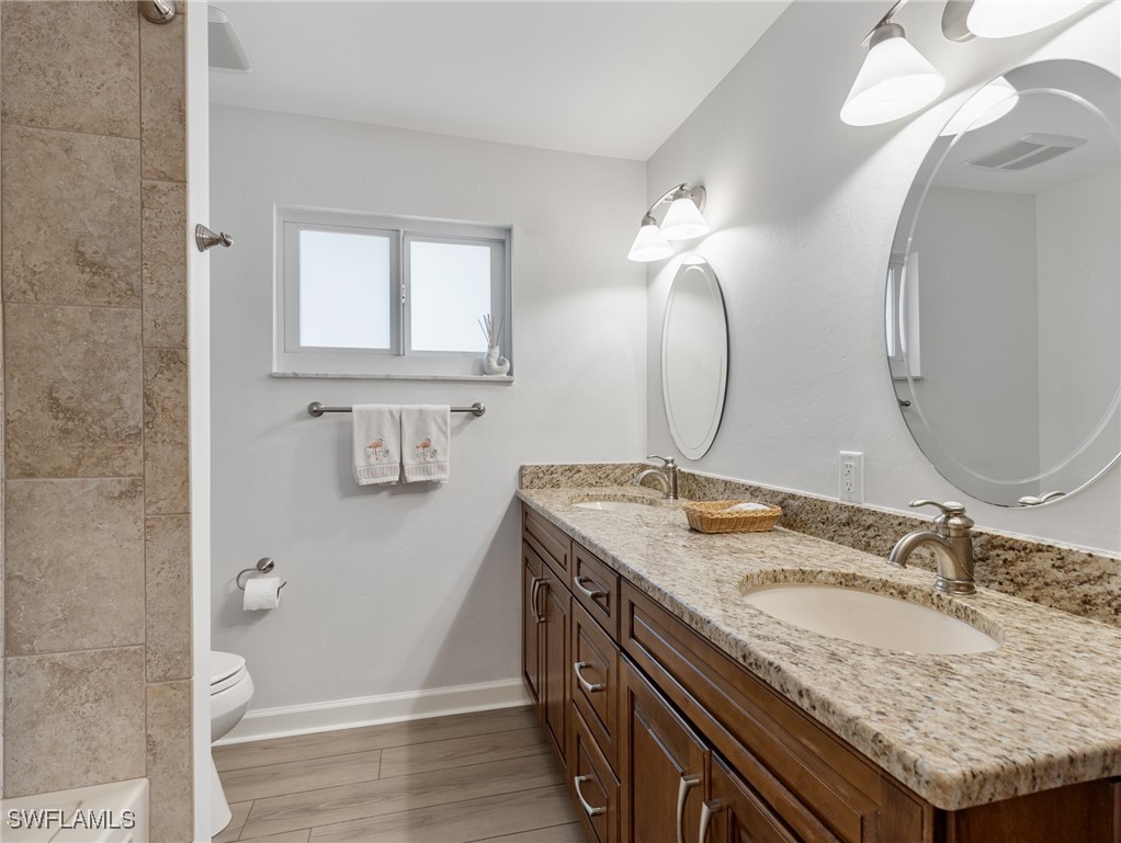 3 Bed Pool Home for Sale in Palm Acres, photo 34