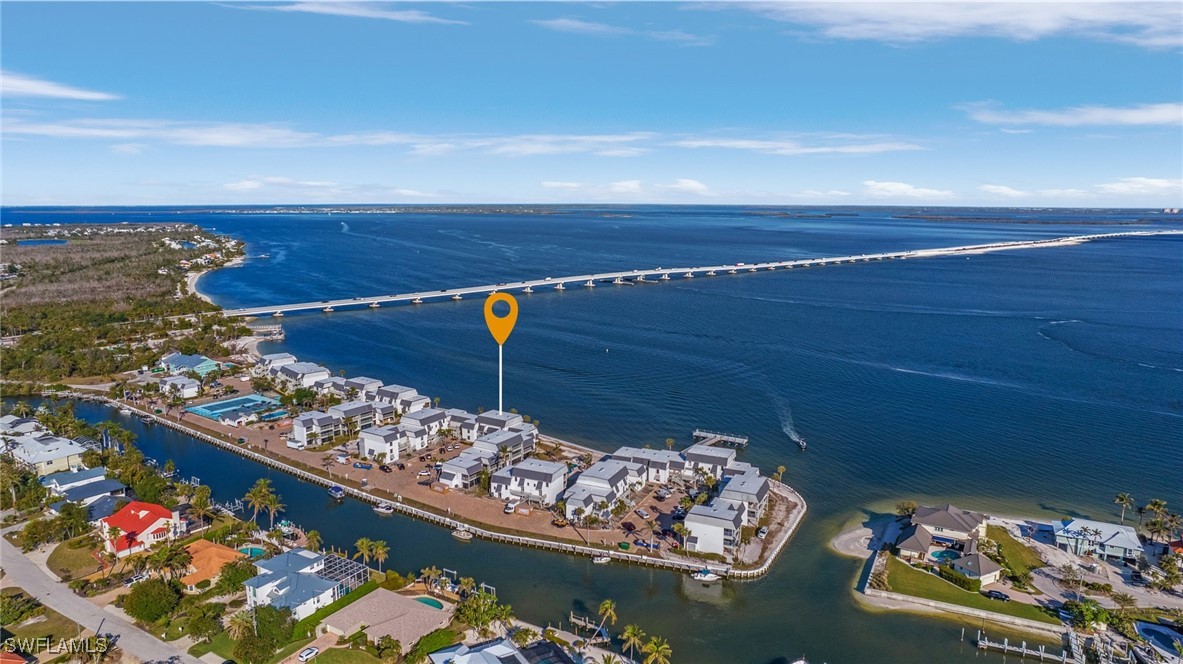 1 Bed Waterfront Home for Sale in Sanibel, photo 34