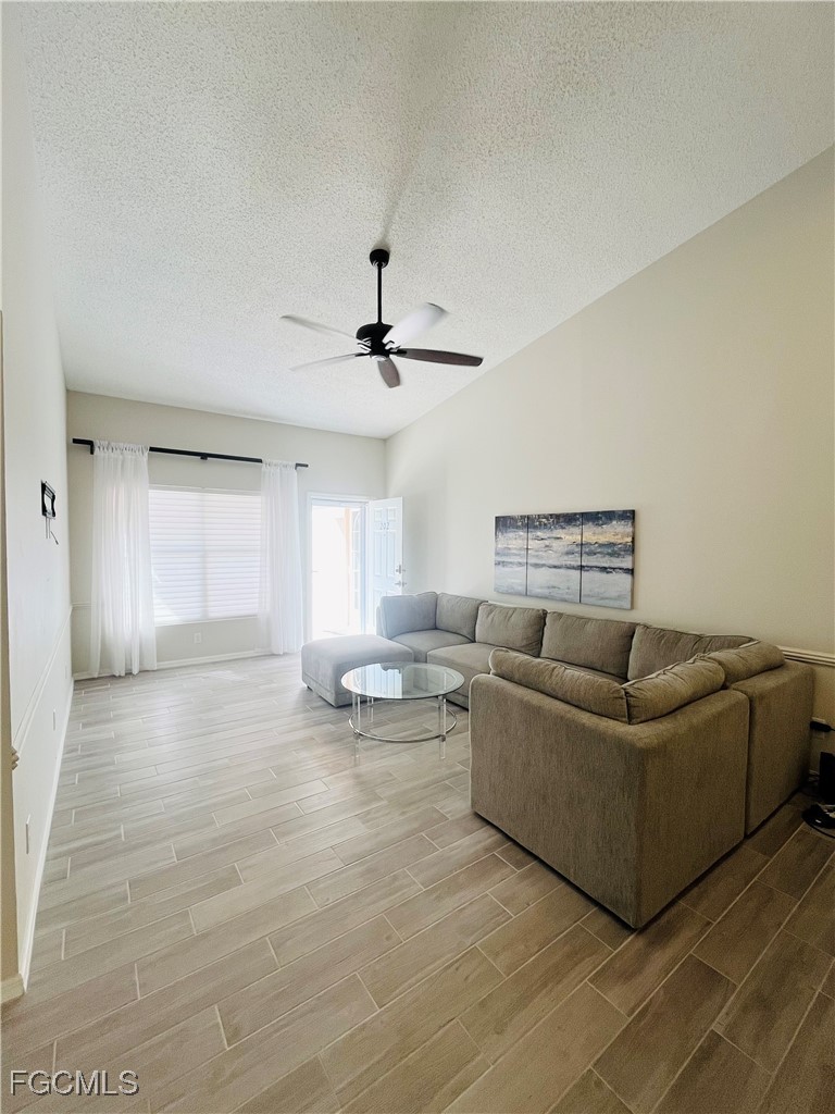2 Bed Condominium for Sale in Bermuda Isles, photo 34