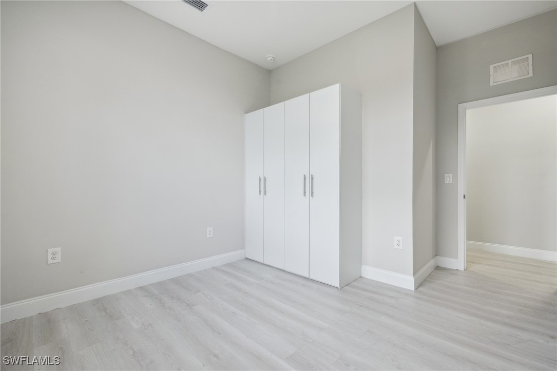 3 Bed SingleFamilyResidence for Sale in Lehigh Acres, photo 34