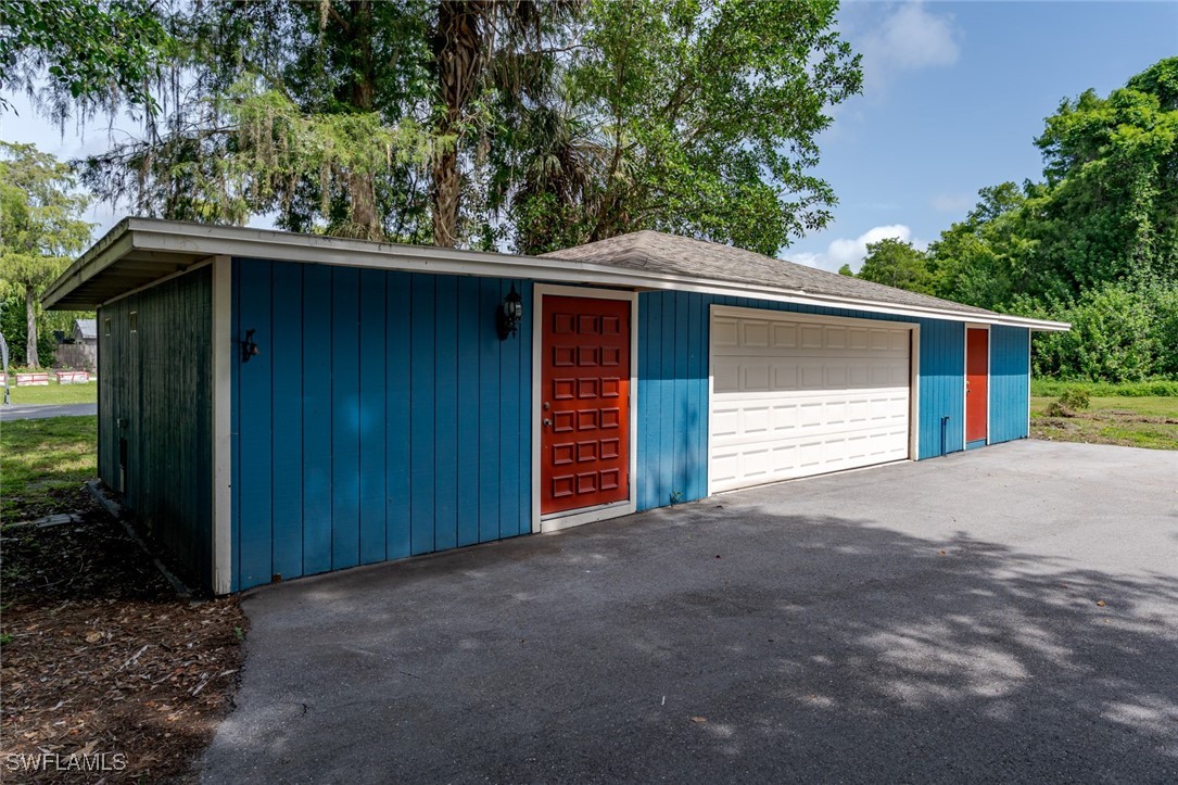 4 Bed SingleFamilyResidence for Sale in Naples, photo 34