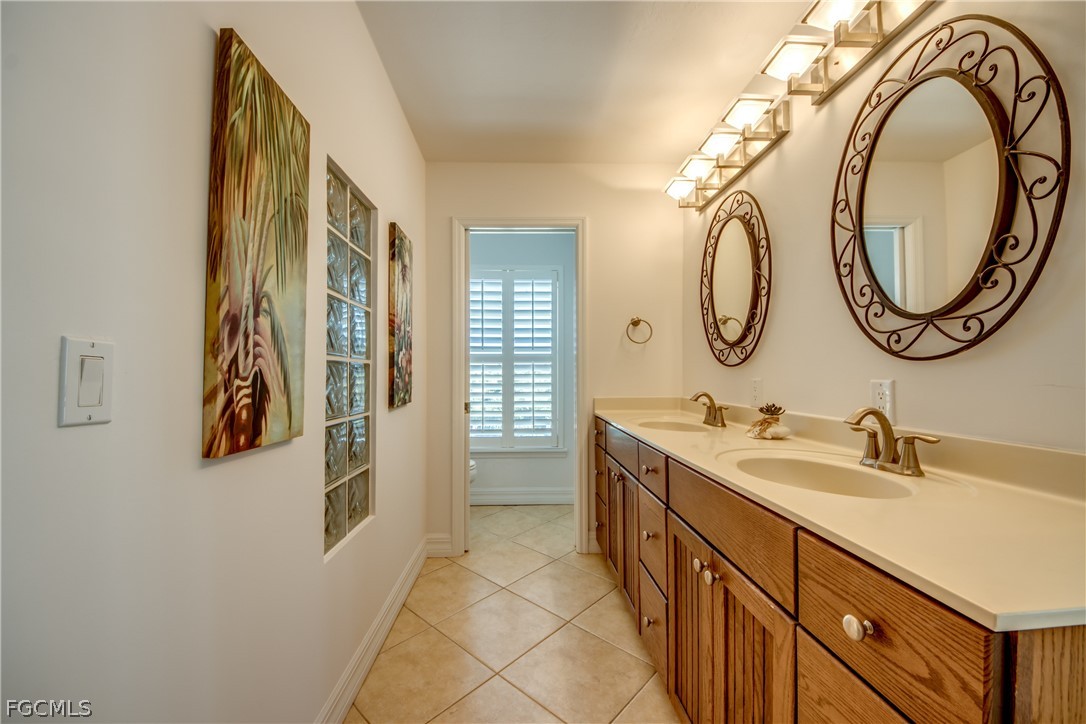 3 Bed Waterfront Home for Sale in Seagull Bay, photo 34