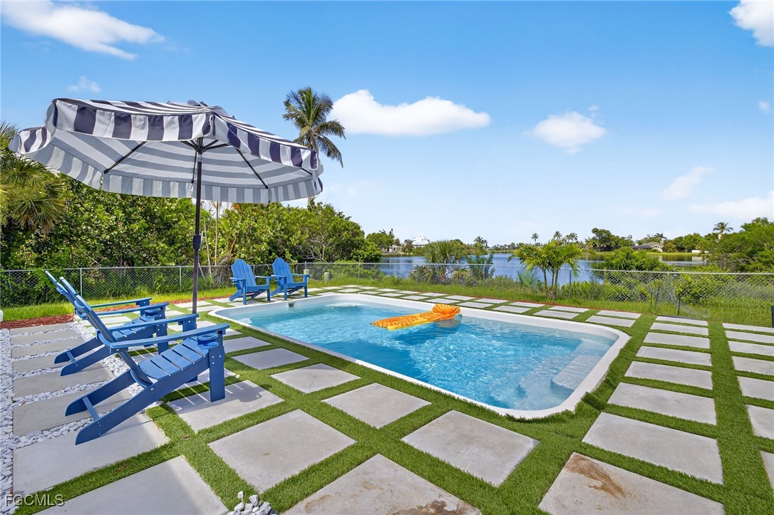 4 Bed Pool Home for Sale in Sanibel, FL, $675,000 — photo 34