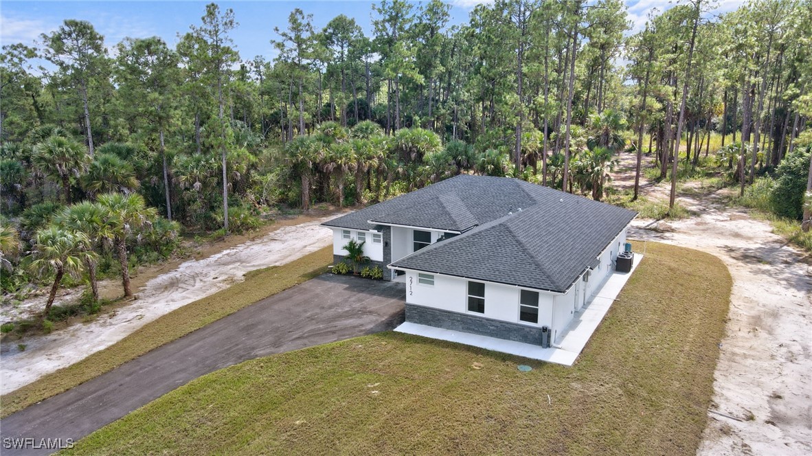 4 Bed SingleFamilyResidence for Sale in Naples, photo 34