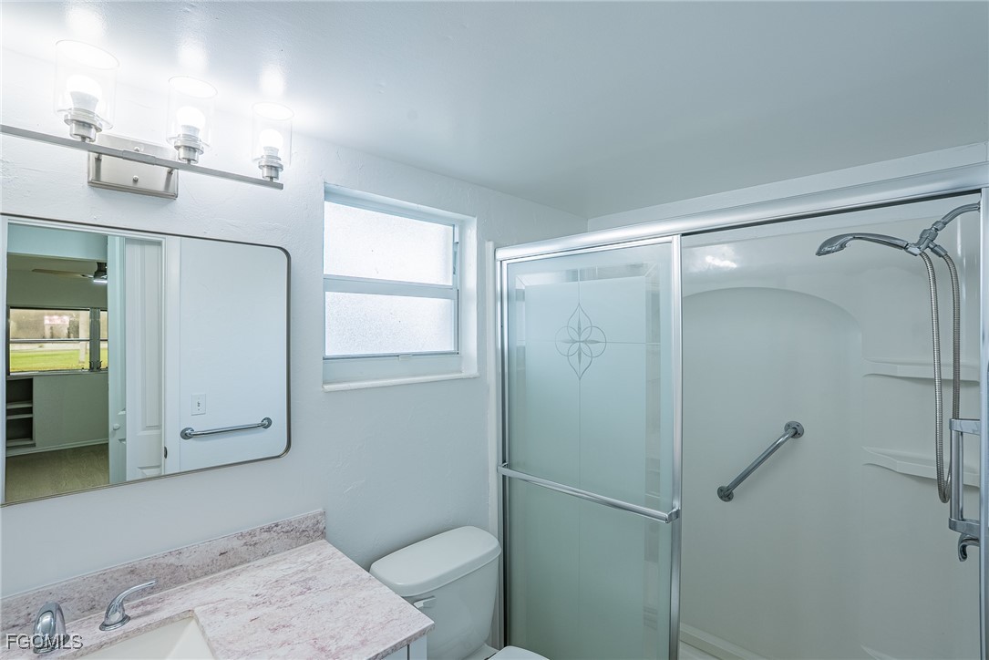 2 Bed Waterfront Home for Sale in Tropic Terrace, photo 34