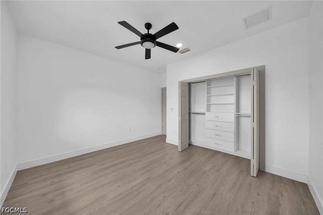 3 Bed SingleFamilyResidence for Sale in Cape Coral, photo 34