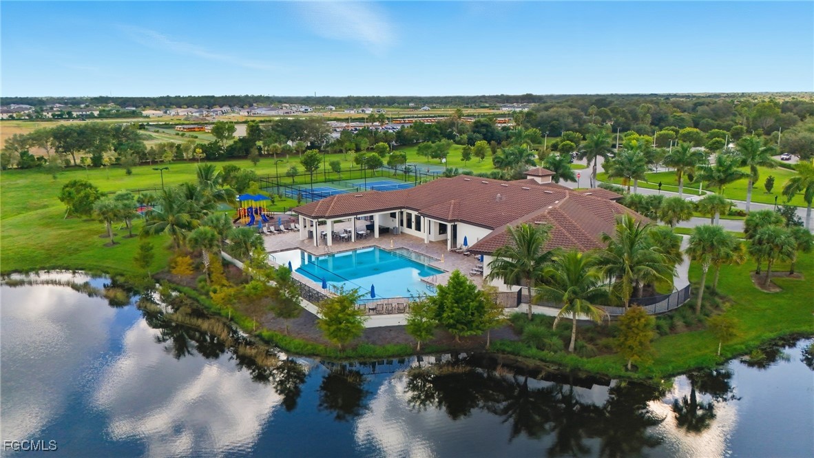 4 Bed Waterfront Home for Sale in Portico, photo 34