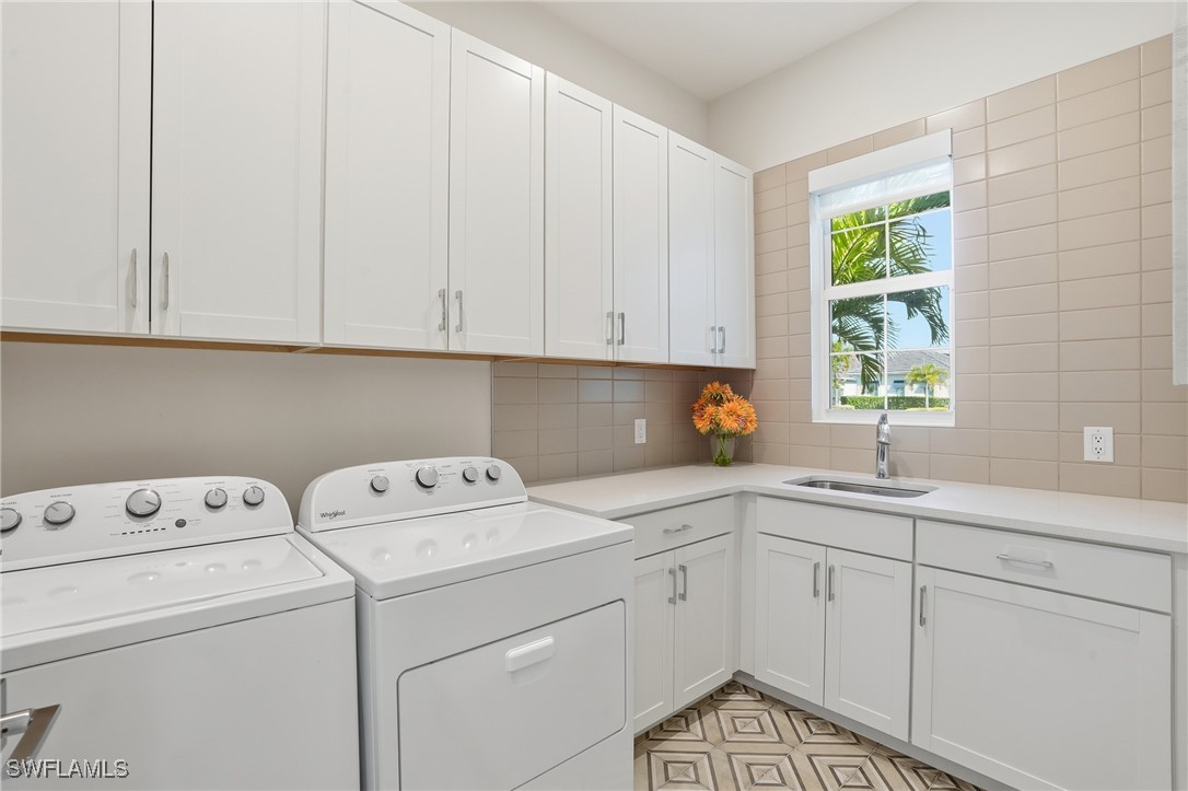 4 Bed Pool Home for Sale in Wildblue, photo 34