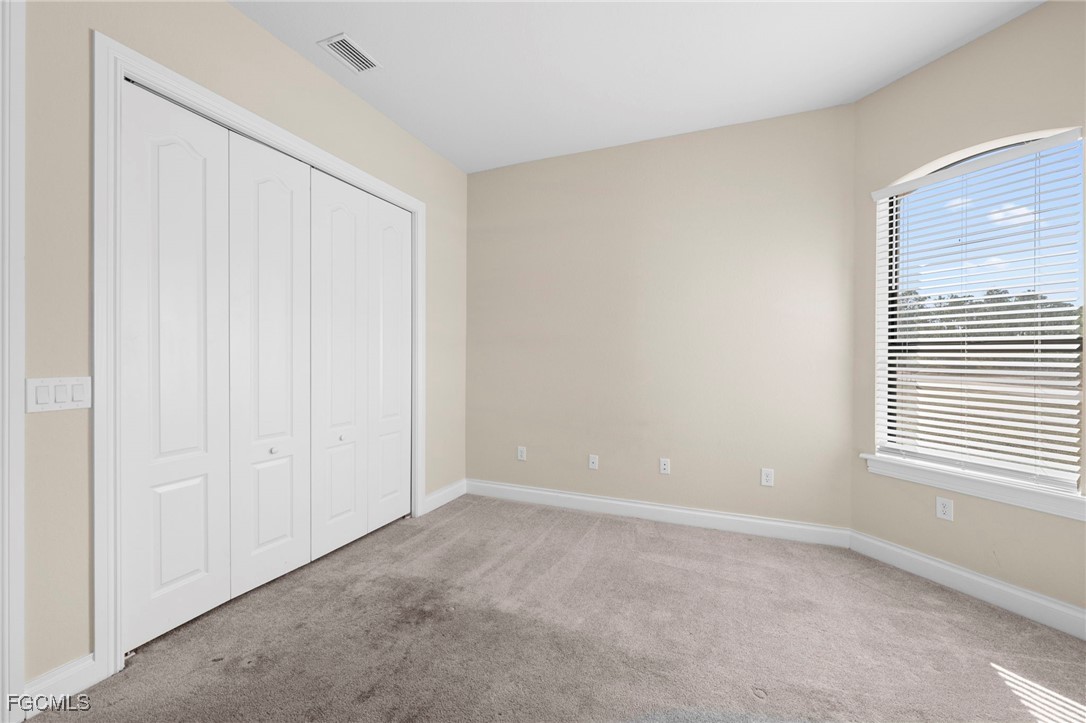 3 Bed SingleFamilyResidence for Sale in Lehigh Acres, photo 34