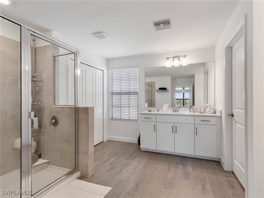 5 Bed Waterfront Home for Sale in Estero, photo 34