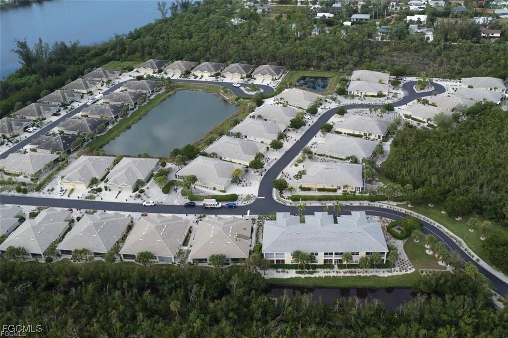 3 Bed Waterfront Home for Sale in Lucaya, FL, $380,000 — photo 34