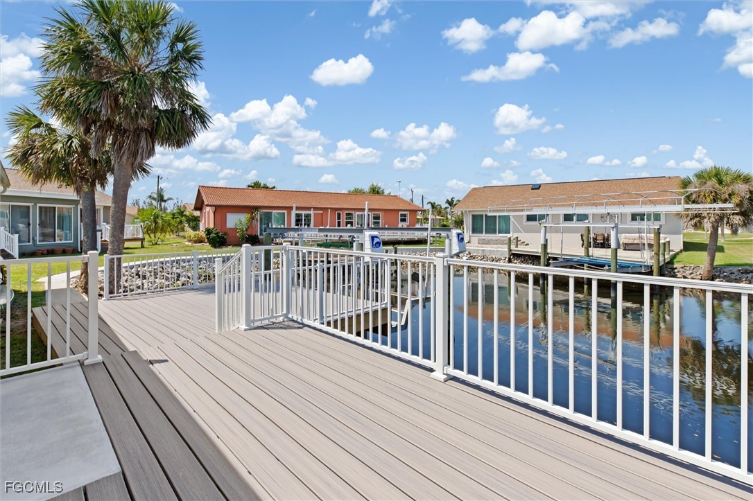 3 Bed Waterfront Home for Sale in Punta Gorda, photo 34