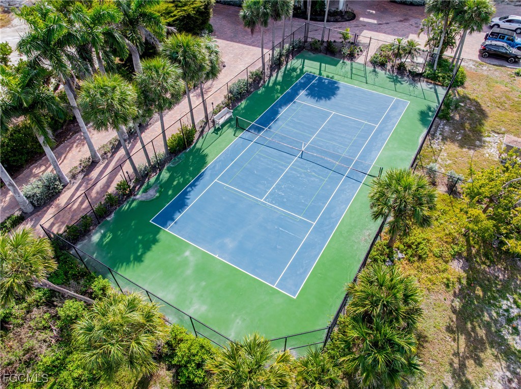 2 Bed Waterfront Home for Sale in Sanibel, photo 34