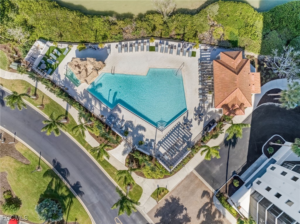 2 Bed Waterfront Home for Sale in Waterside At Bay Beach, photo 34