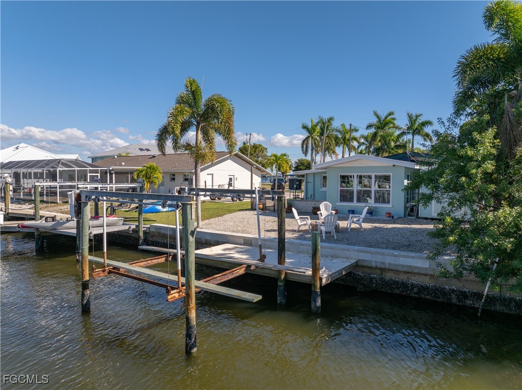 2 Bed Waterfront Home for Sale in Matlacha, FL, $339,000 — photo 34