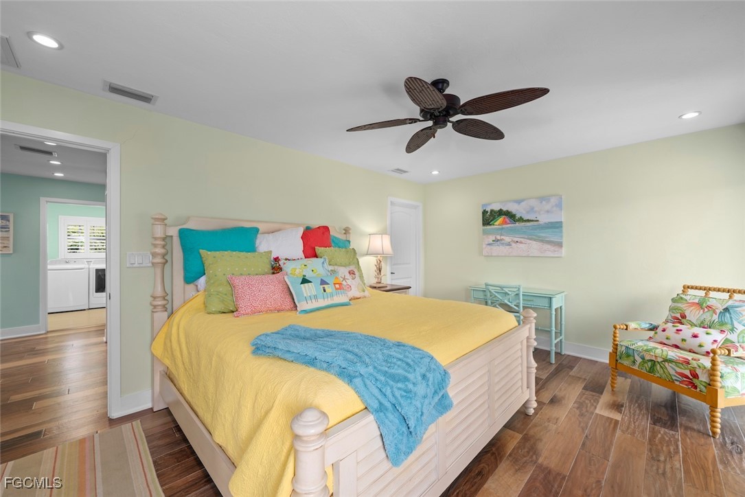 3 Bed Pool Home for Sale in Del Sega, photo 34