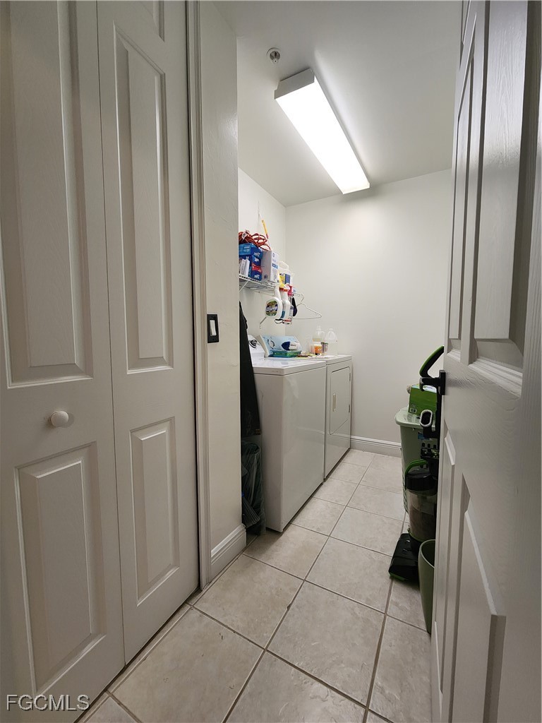 2 Bed Condominium for Sale in Cape Coral, FL, $178,975 — photo 34