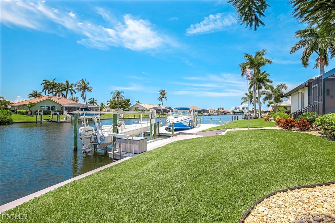 3 Bed Pool Home for Sale in Palm Acres, photo 34