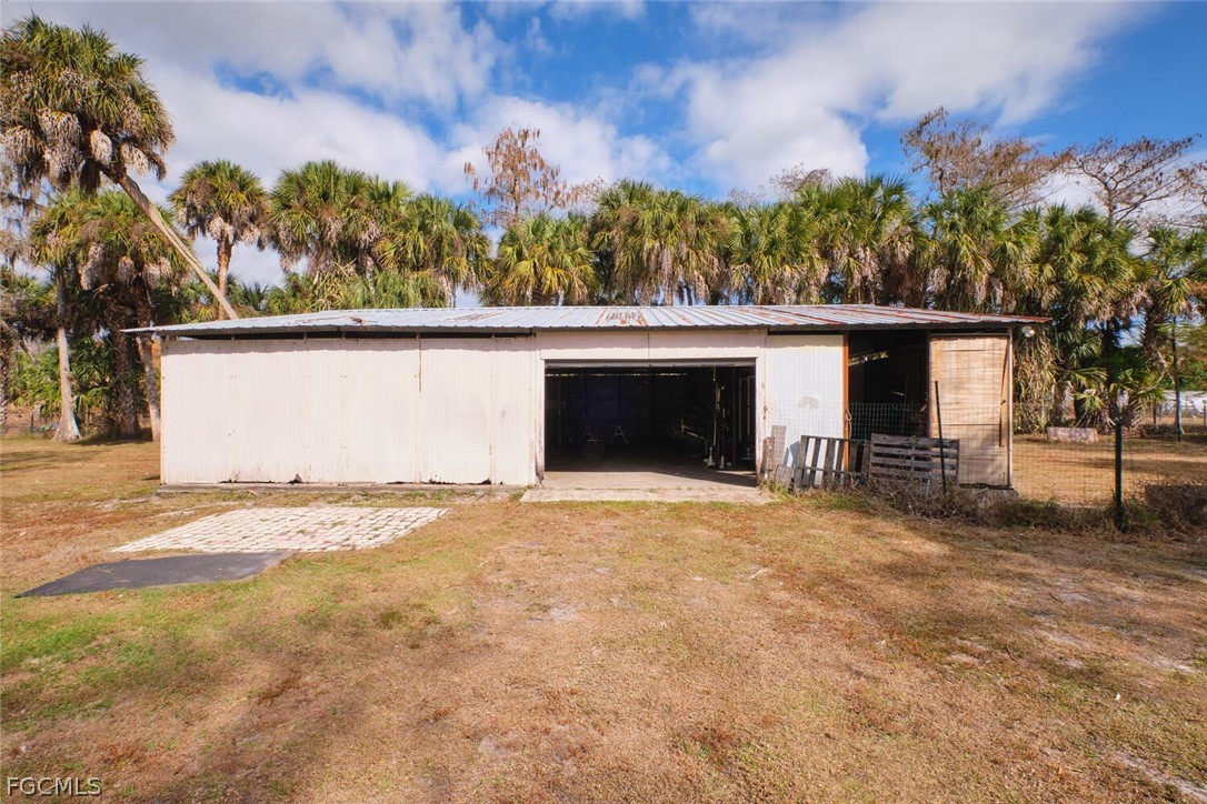 3 Bed SingleFamilyResidence for Sale in Naples, photo 34