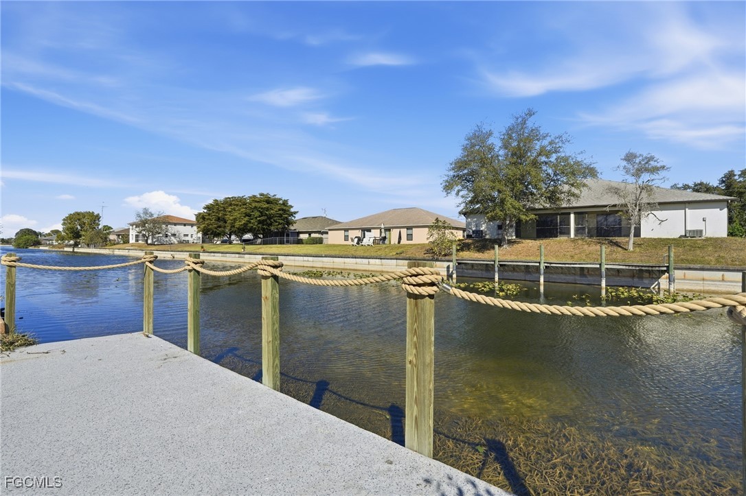 3 Bed Waterfront Home for Sale in Cape Coral, photo 34