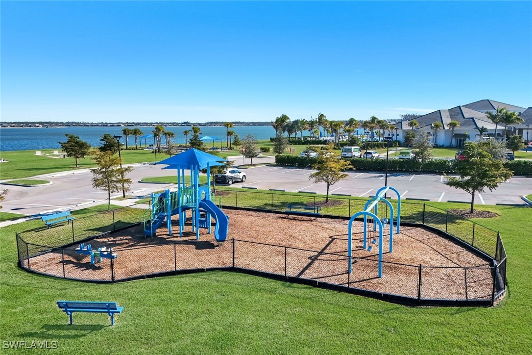 4 Bed Pool Home for Sale in Vista Wildblue, photo 34