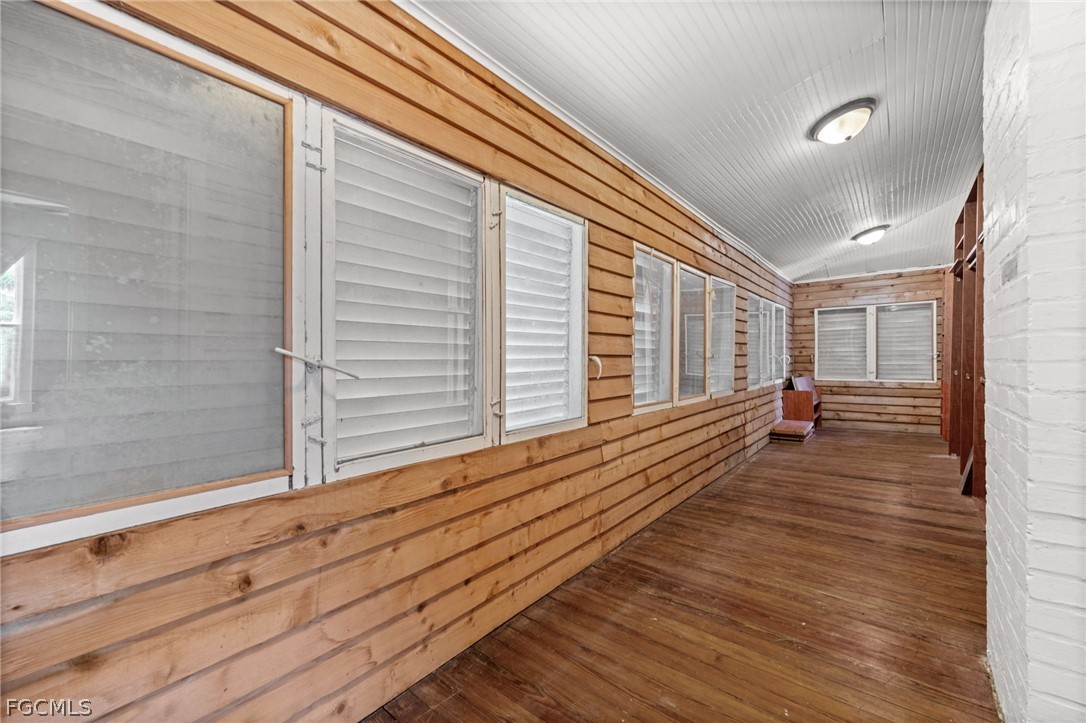 3 Bed SingleFamilyResidence for Sale in Bayshore Park, FL — photo 34