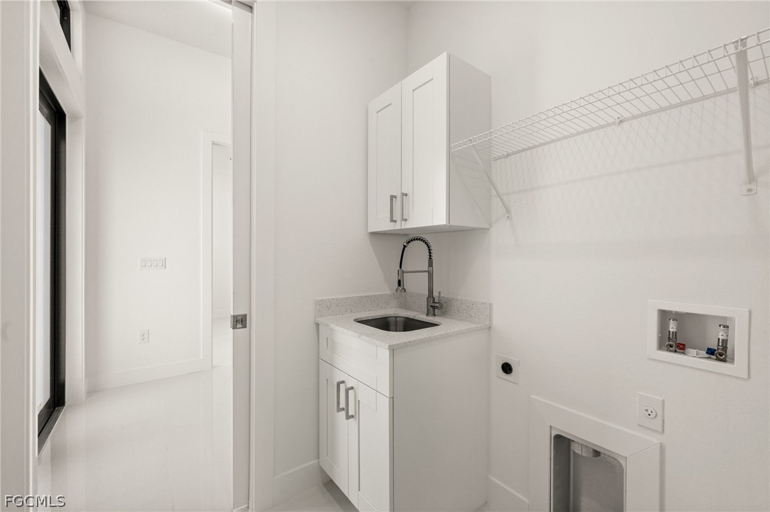 3 Bed SingleFamilyResidence for Sale in Lehigh Acres, photo 34