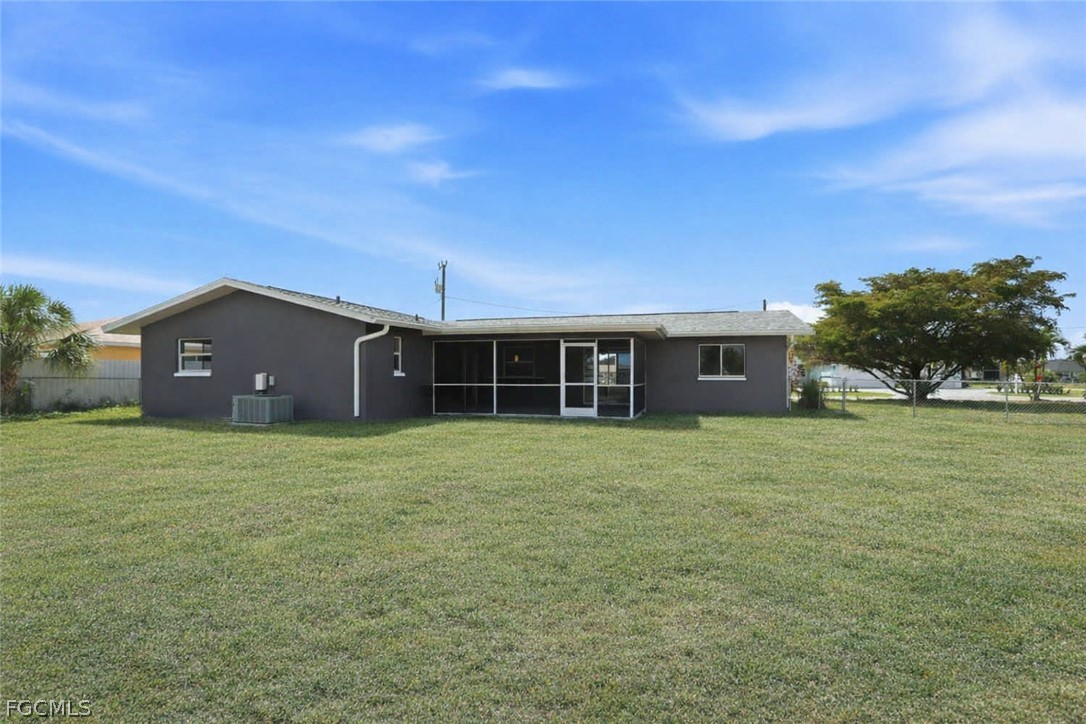 3 Bed SingleFamilyResidence for Sale in Cape Coral, FL — photo 34