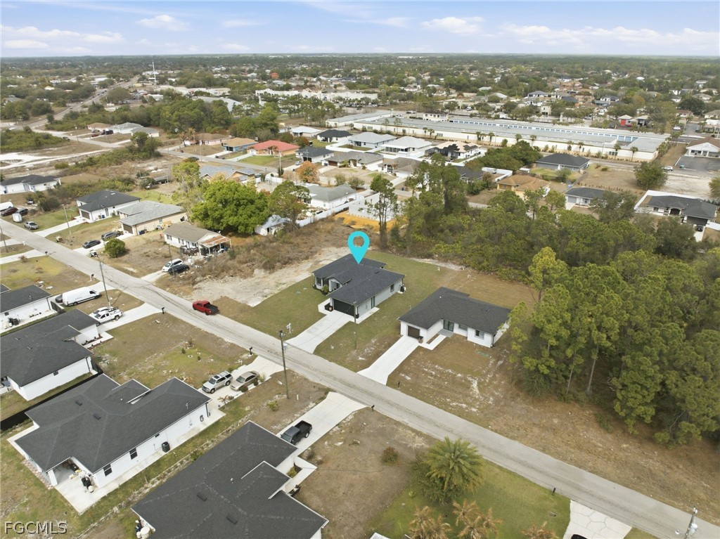3 Bed SingleFamilyResidence for Sale in Lehigh Acres, photo 34
