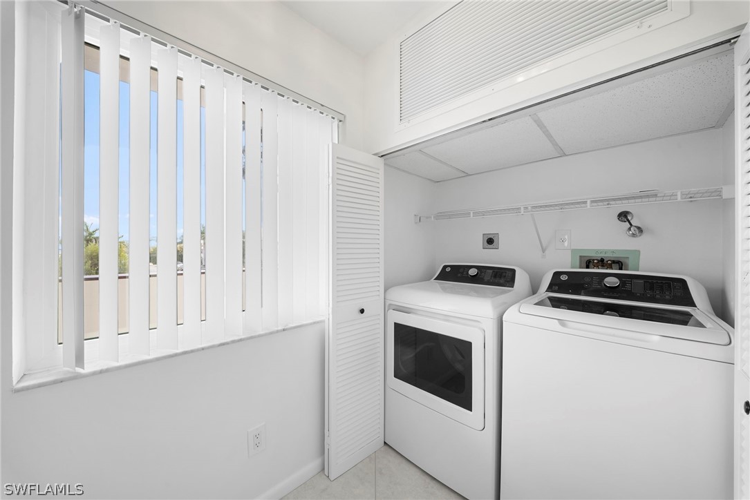 2 Bed Waterfront Home for Sale in Marco Island, FL, $469,000 — photo 34