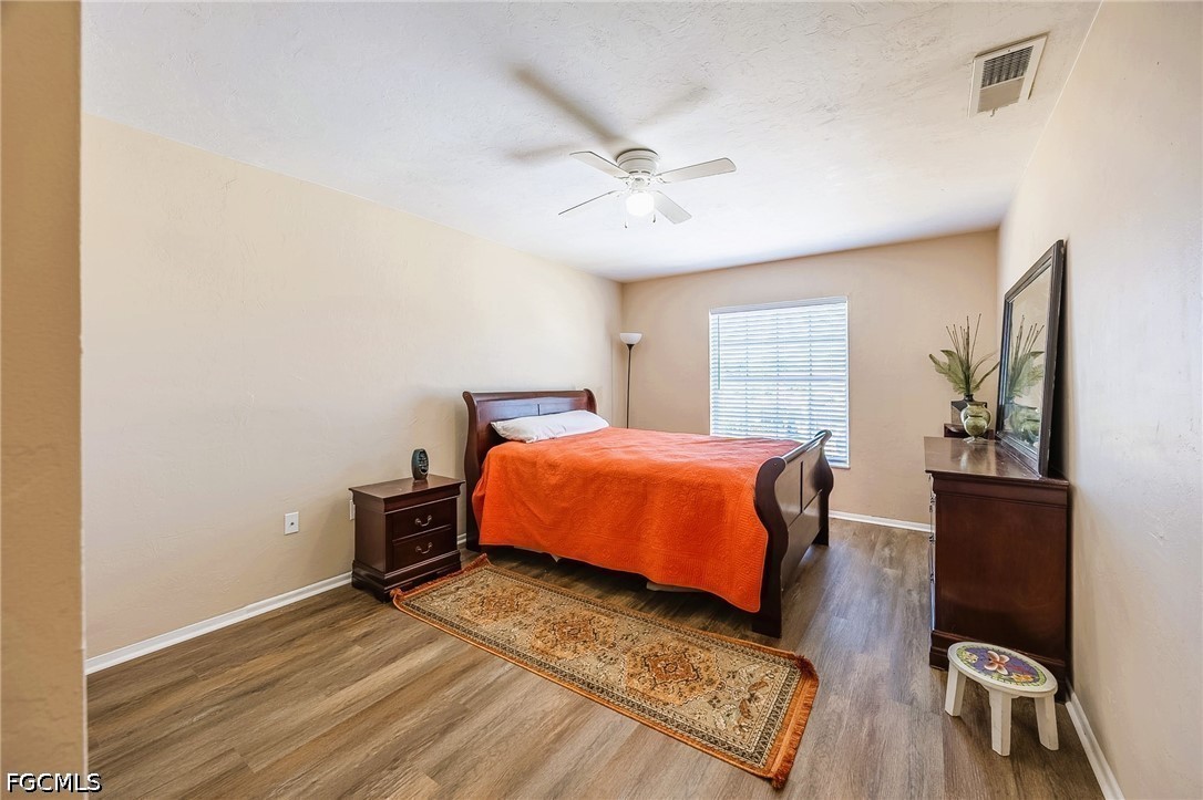 4 Bed SingleFamilyResidence for Sale in Cape Coral, photo 34
