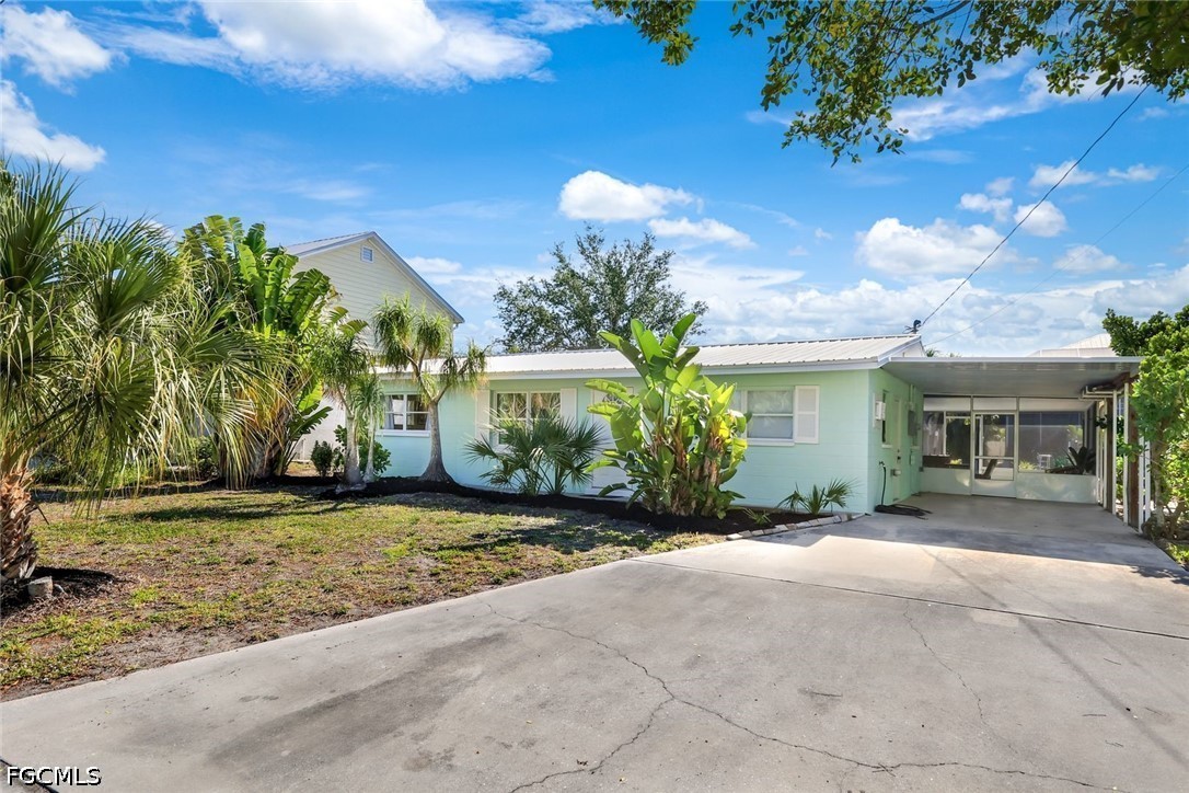 2 Bed Waterfront Home for Sale in Estero Bay Shores, photo 34