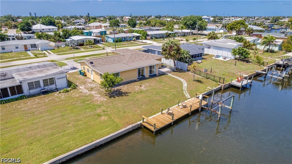 4 Bed Waterfront Home for Sale in Port Charlotte, FL — photo 34
